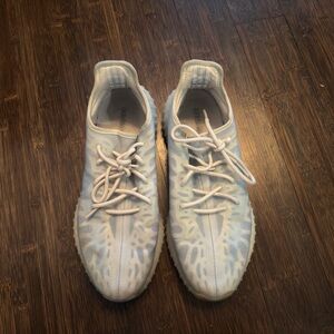 Adidas Yeezy Boost 350 V2 'Mono Ice'